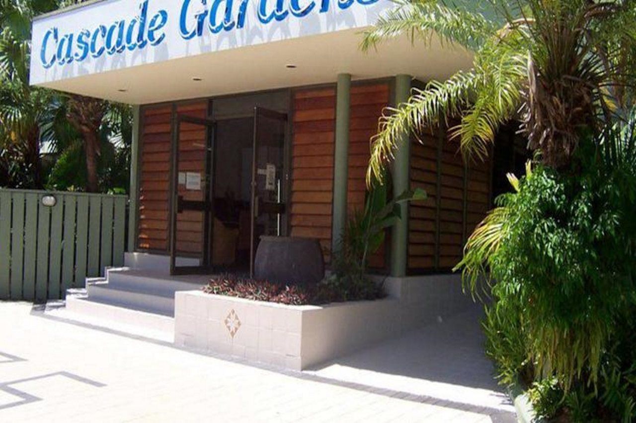 Cascade Gardens Aparthotel Cairns Exterior photo